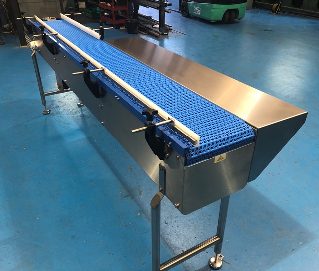 Conveyor Packing Shelve